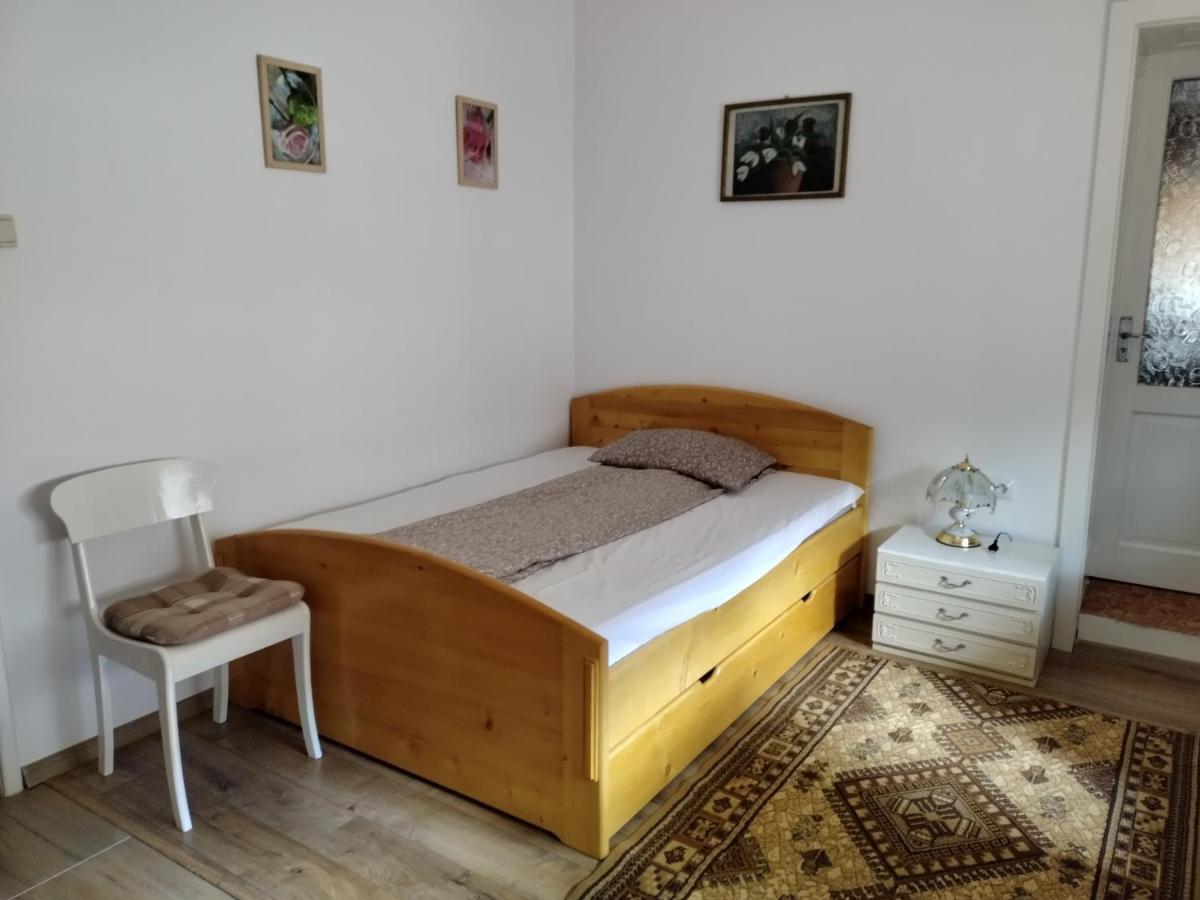 Zadora Haus Apartment Sacele Luaran gambar